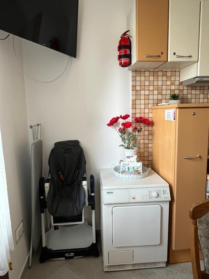 Vito Apartman Егер Екстериор снимка